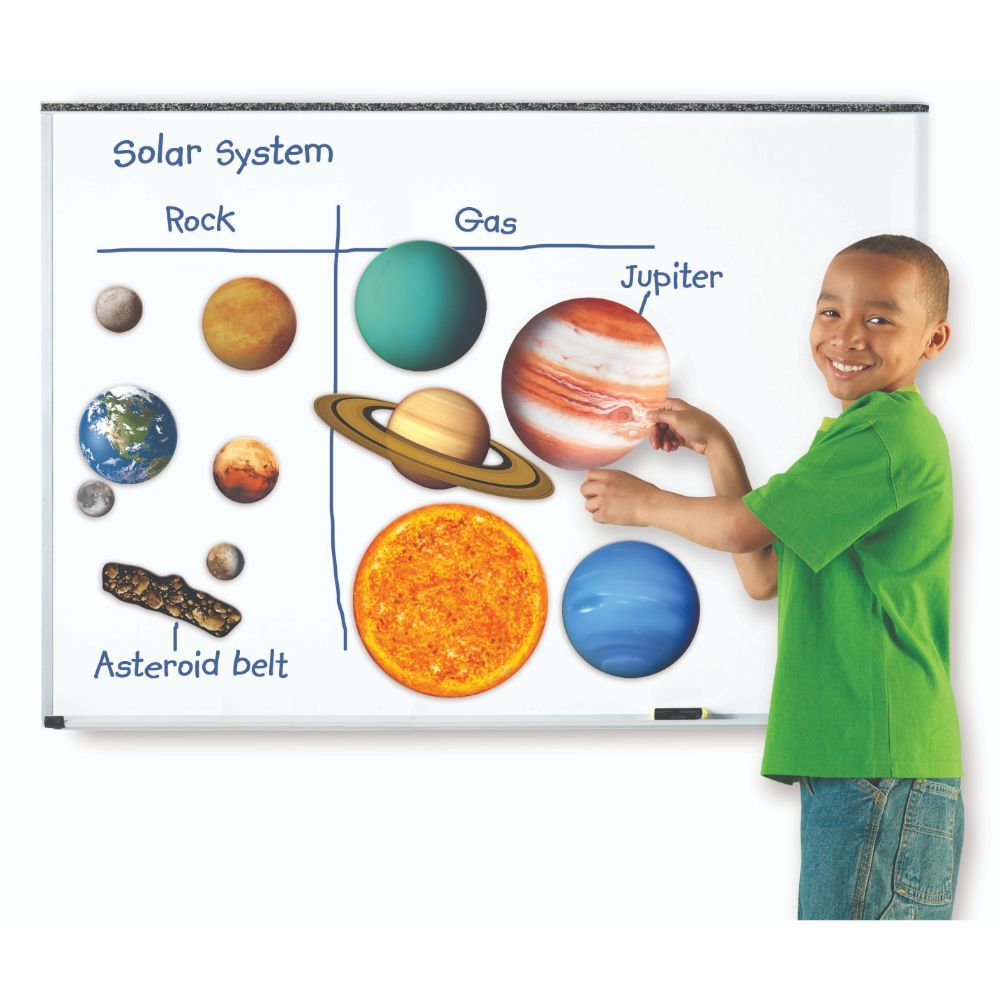 Learning Resources - Giant Magnetic Solar System - 12Pcs