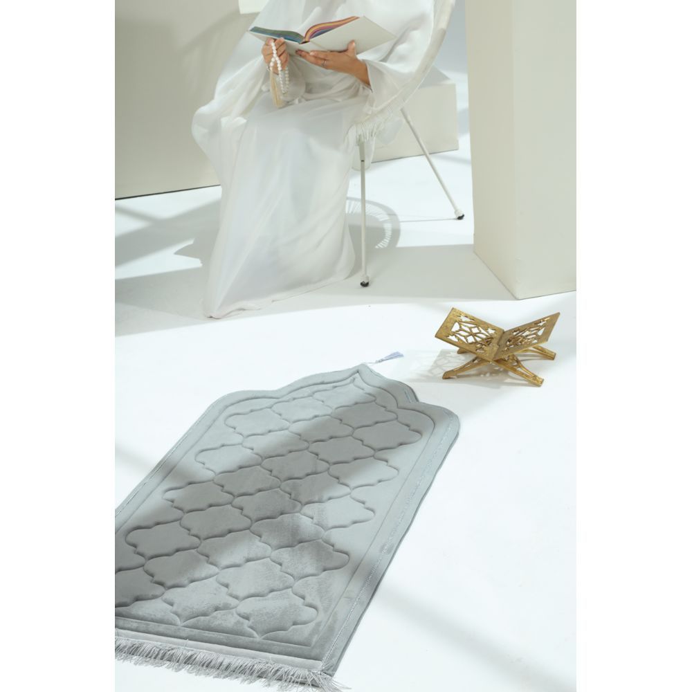 The Modest Company - Velvet Foam Prayer Mat - Silver Grey