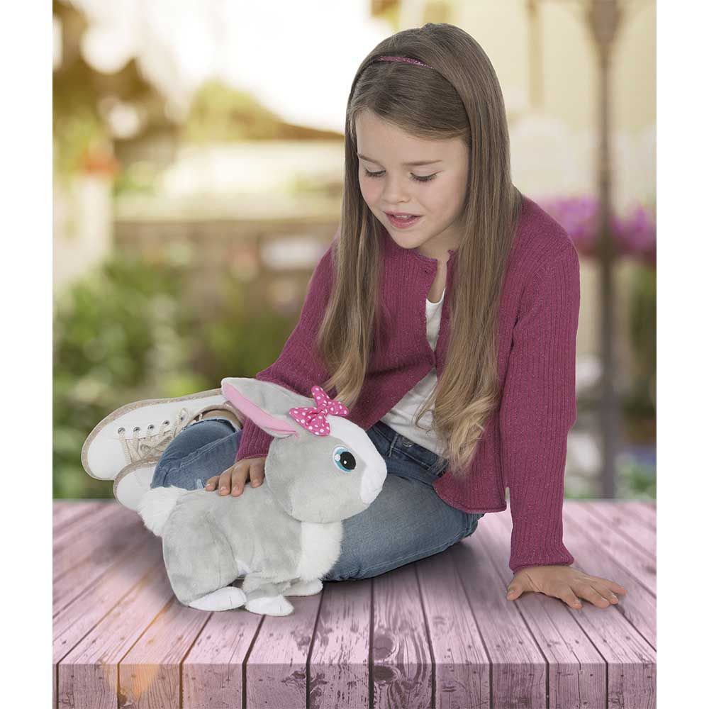 IMC Toys - Betsy Plush Toy